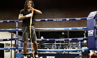 Denys Berinchyk vs Keyshawn Davis Fight Odds