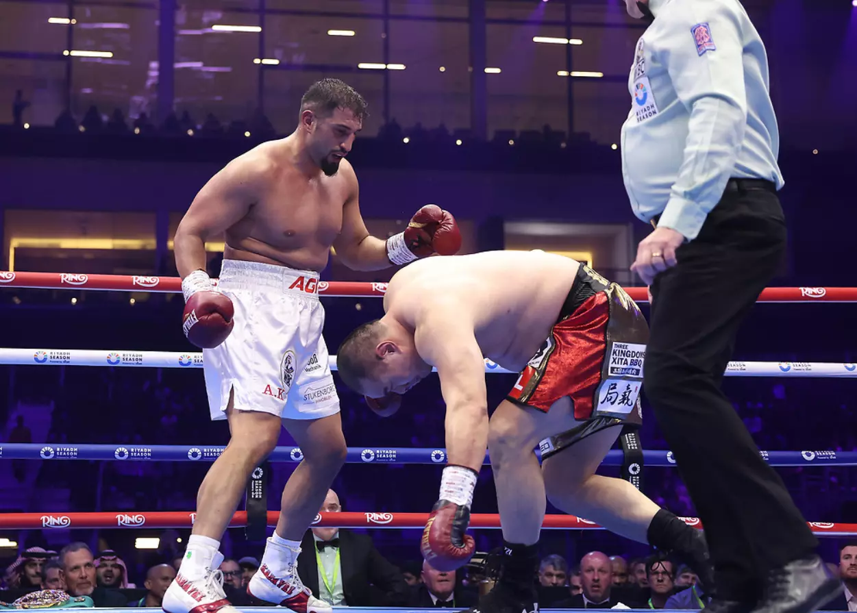 5 heavyweights to watch out for in 2026 - heavyweight boxers