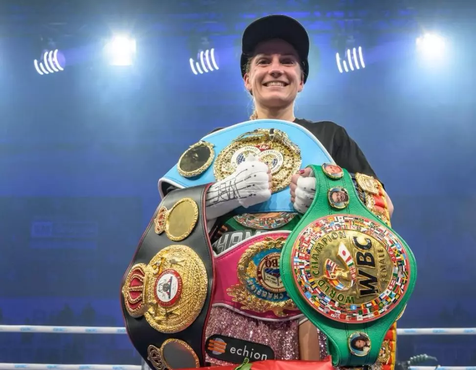 Title Fights From Around the World: Tina Rupprecht Becomes Undisputed 102-lb Champion