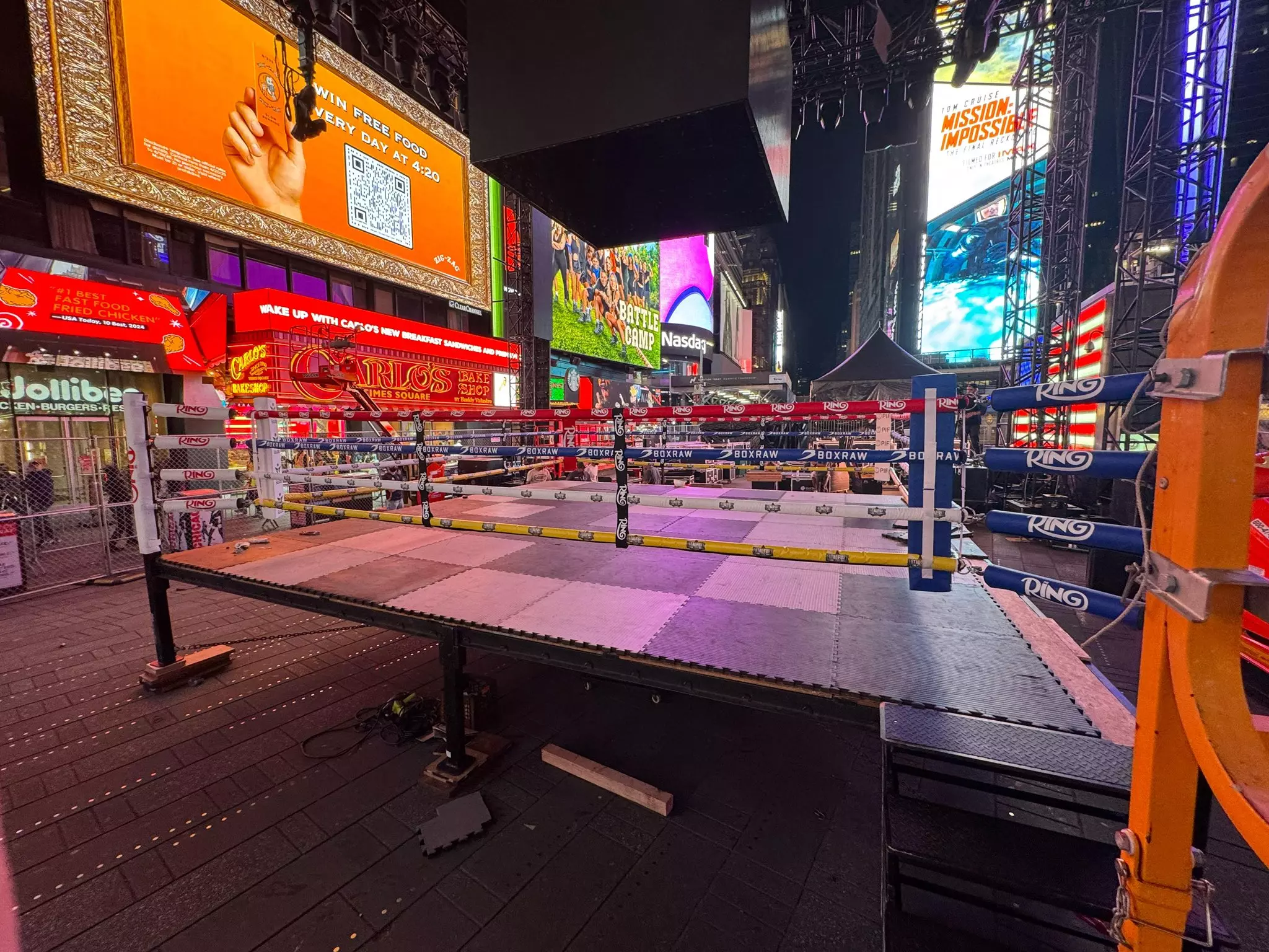 Oscar De La Hoya Rips Devin Haney Over Times Square Performance