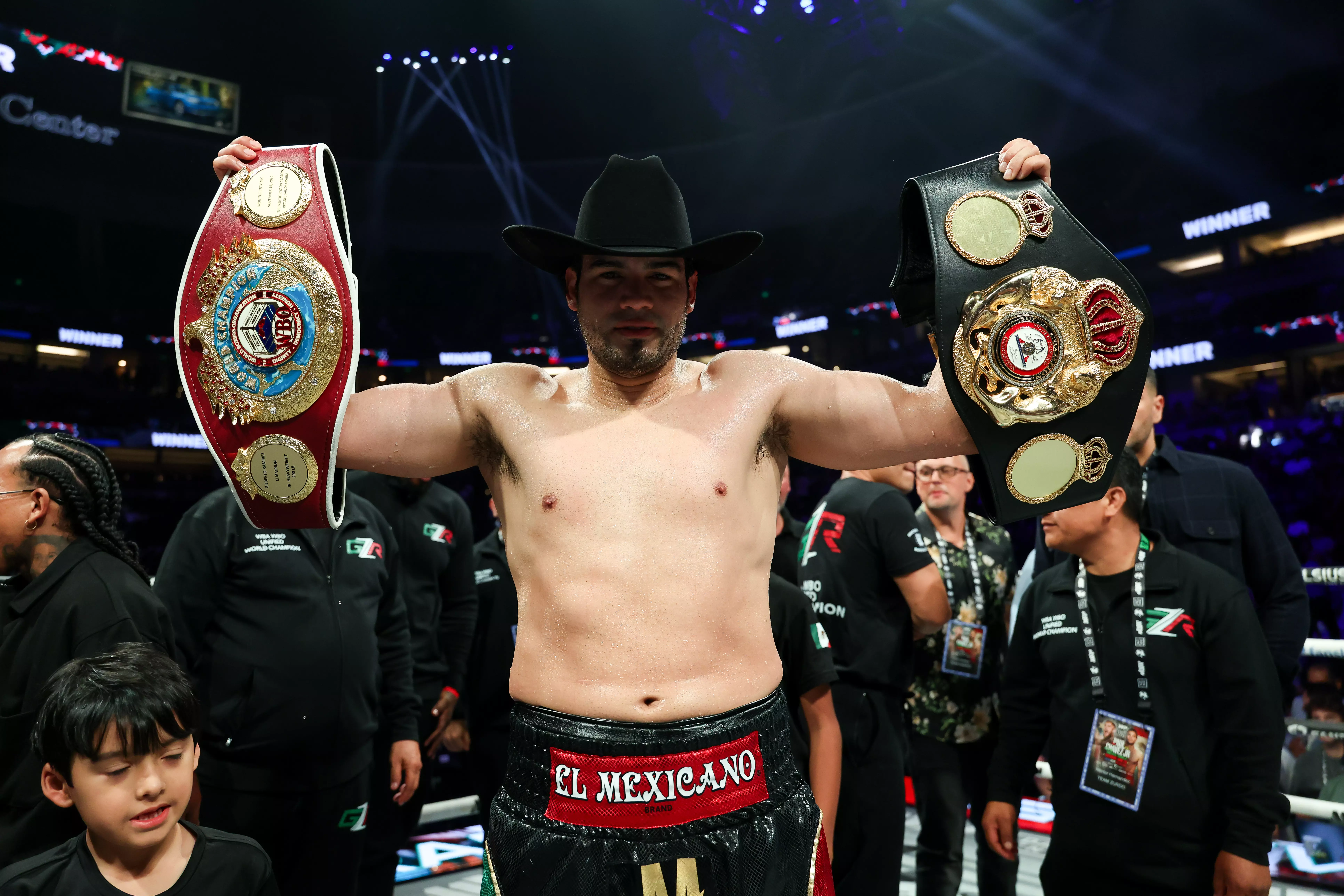 Gilberto Ramirez vs David Benavidez: David Benavidez with his cruiserweight belts after beating Yuniel Dorticos