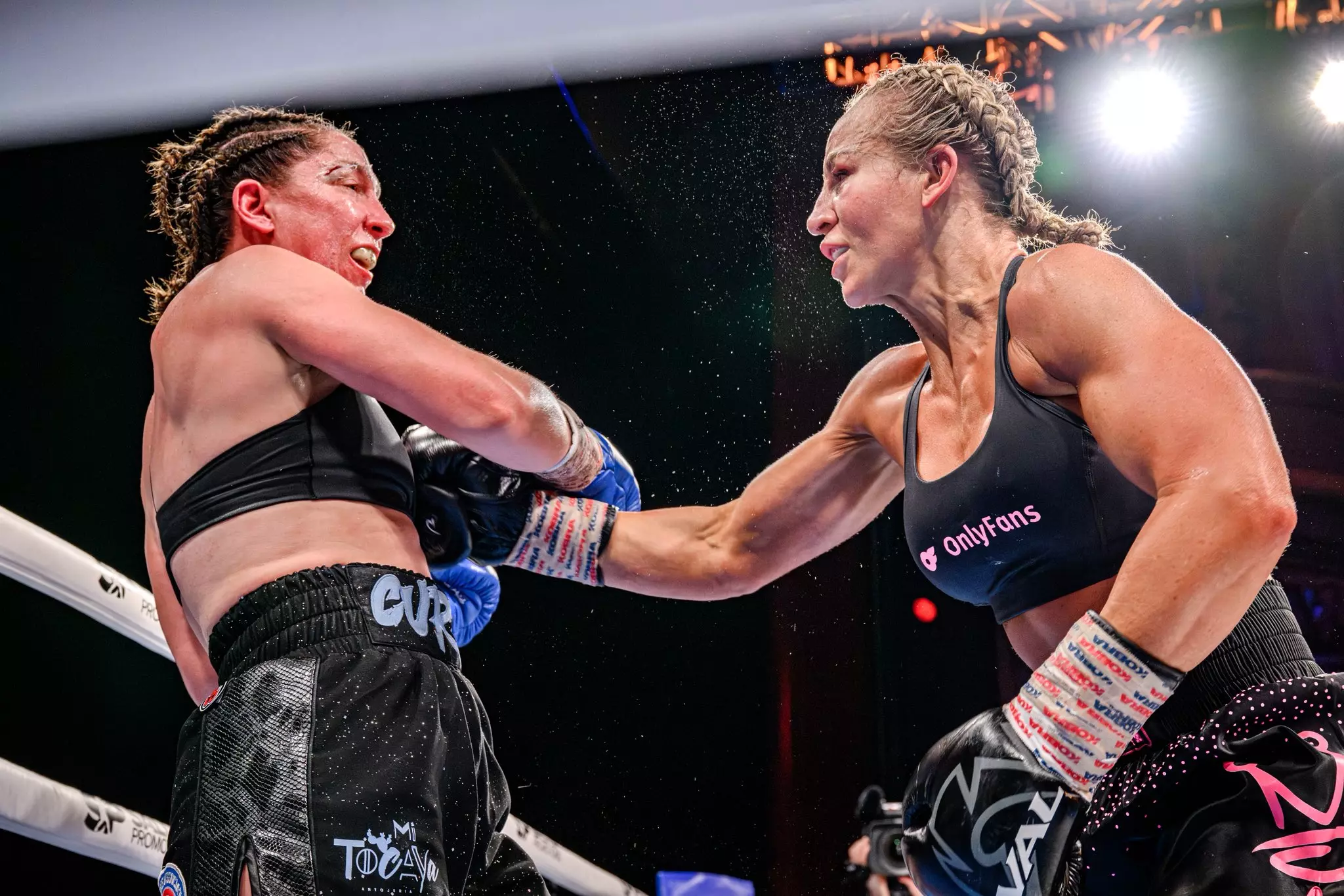 Kaye Scott triumphs against Olivia Curry in rematch