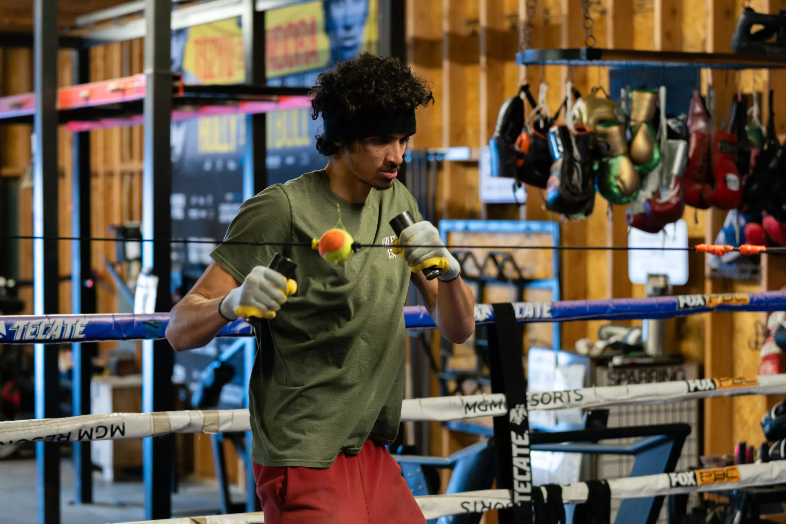 Sebastian Fundora vs Keith Thurman: Buddy McGirt predicts stoppage win