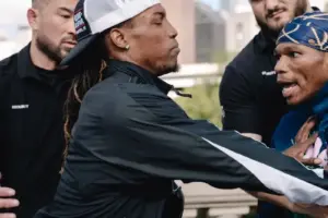O'Shaquie Foster vs Ray Ford: Foster shoves Ford at public face off