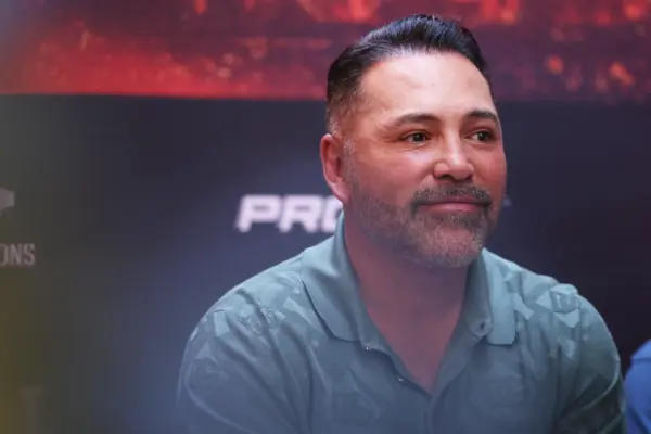 Oscar De La Hoya at press conference for William Zepeda vs Lamont Roach Jr