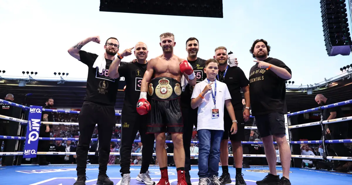 Lewis Edmondson with his team after win over Lyndon Arthur including Billy Joe Saunders