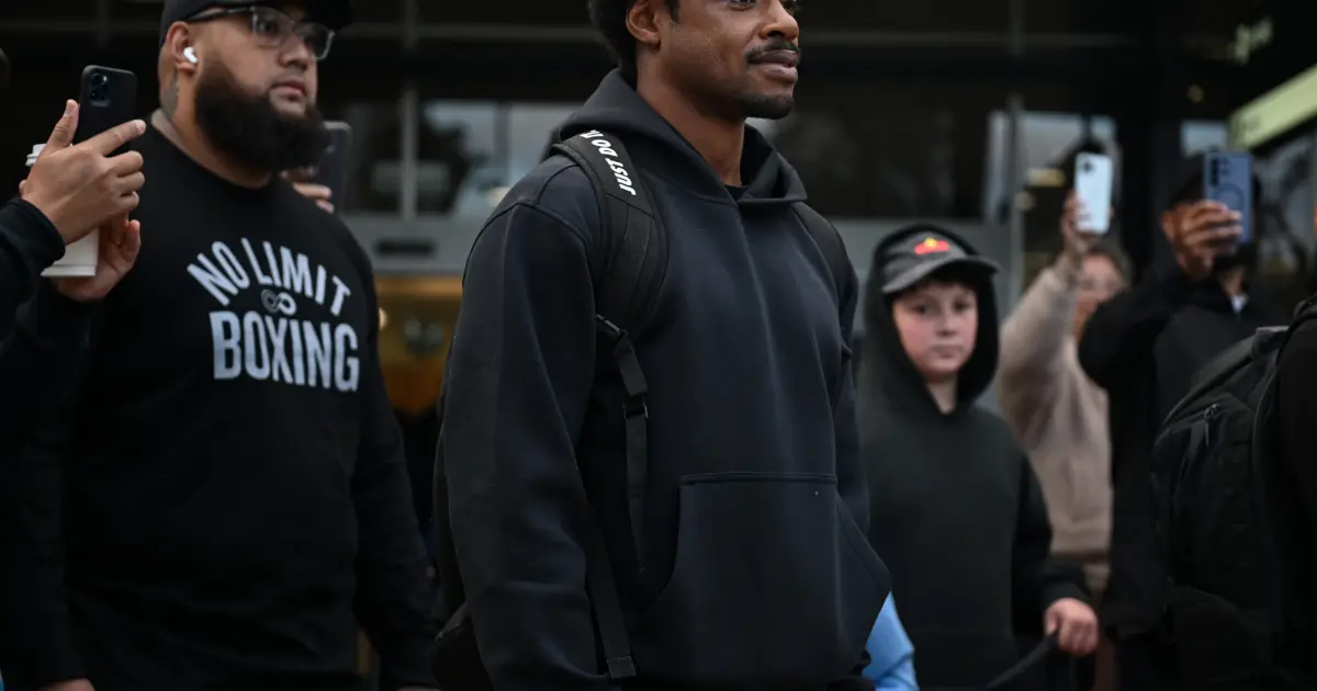 Errol Spence Jr treated to 'Welcome to Country’ ceremony arranged by No Limit Boxing’s Rose Brothers