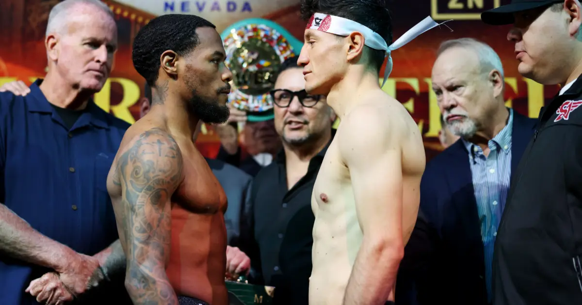 Lamont Roach Jr. and William Zepeda face off