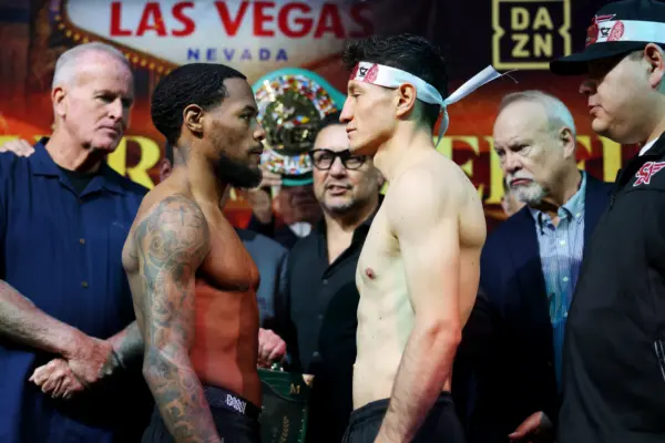 Lamont Roach Jr. and William Zepeda face off